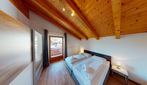 Family Chalet, 3 Bedrooms, Non Smoking, Mountainside