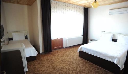 Standard Triple Room, Jacuzi