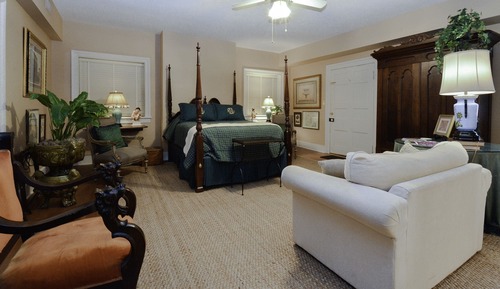 Deluxe Double Room, 1 Bedroom, Non Smoking, Private Bathroom