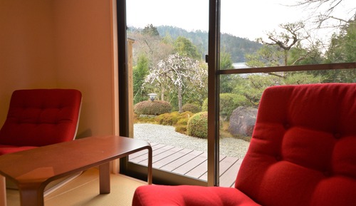 Tatami Twin Room