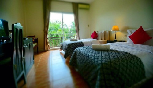 Standard Twin Room