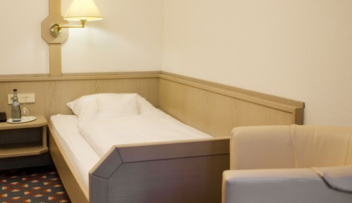 Classic Single Room
