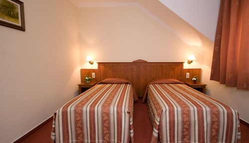 Room, 2 Twin Beds (Main Building)