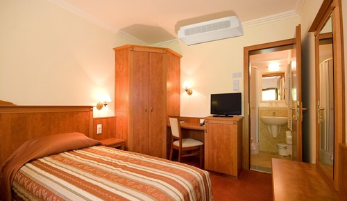 Room, 2 Twin Beds (Arcade)