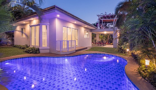 Exclusive Villa, 3 Bedrooms, Pool View