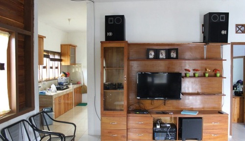 Comfort Villa, 2 Bedrooms, Mountain View, Garden Area