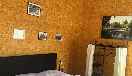 Double Room, 1 King Bed