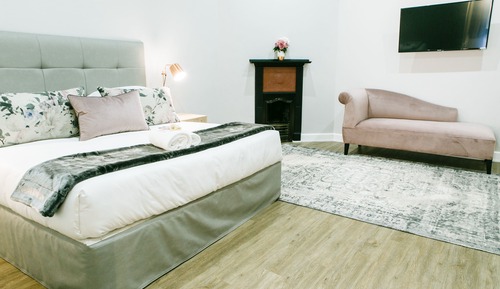 Room (King)