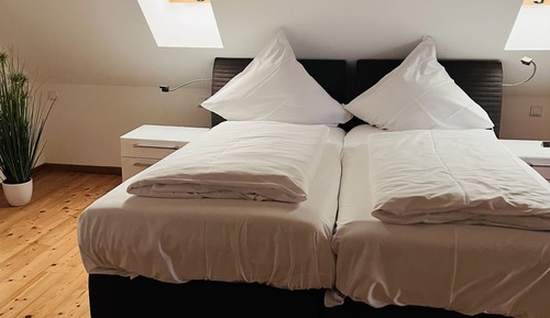 Suite, 3 Bedrooms