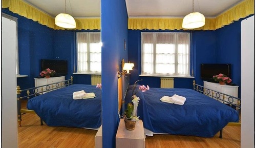 Standard Double Room (7)