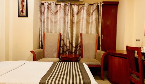 Deluxe Double or Twin Room