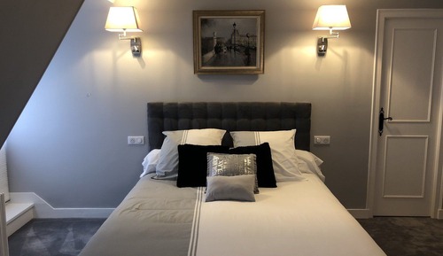 Family Suite (Paris)