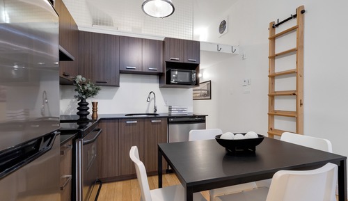 Deluxe Studio Suite, 1 Queen Bed with Sofa bed, City View, Mezzanine (The Main 206)