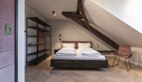 Superior Studio, 1 King Bed