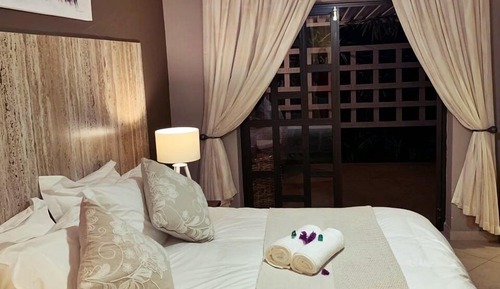 Room 1 - Luxury Room