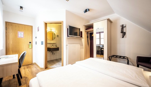 Classic Double Room, Courtyard Area