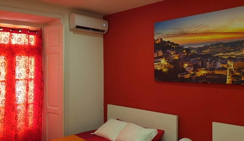Economy Quadruple Room