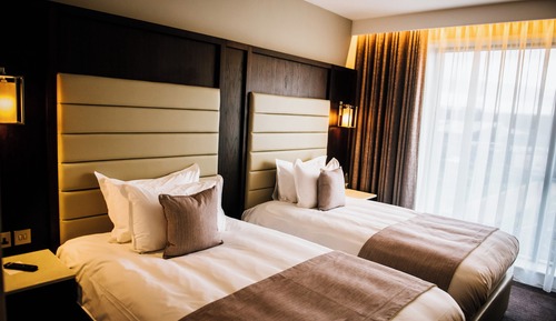 Luxury Twin Room