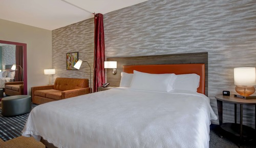 Studio Suite, 1 King Bed, Non Smoking