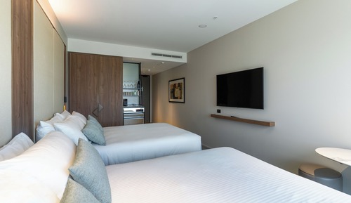 Parkland Queen Twin Room