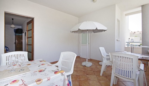Apartment (A4)