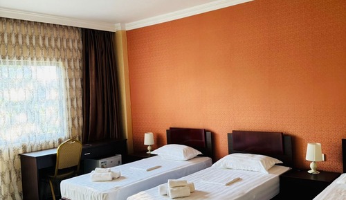 Deluxe Triple Room, Multiple Beds