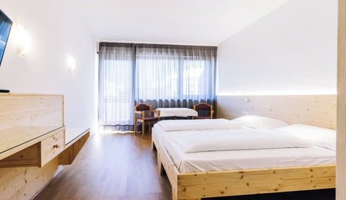 Economy Double Room