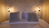 Double Room (Cloud)