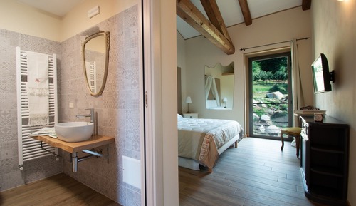 Double Room (Bucaneve)