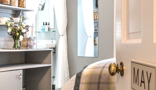 Luxury Room, 1 King Bed (The May)