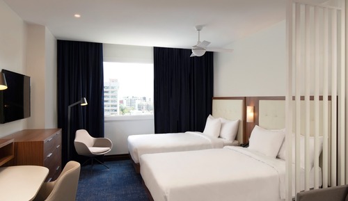 Studio, 2 Queen Beds