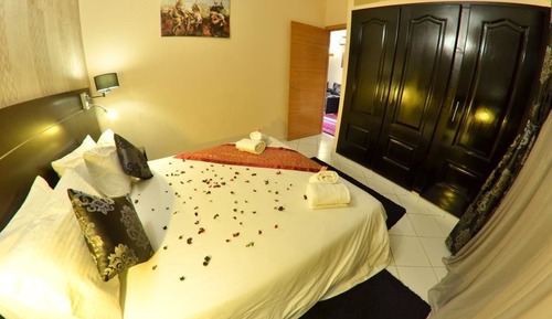 Family Suite, 2 Bedrooms, Pool View