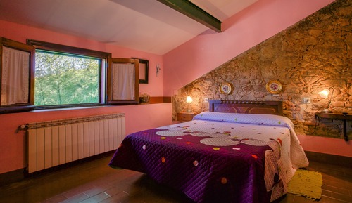 Double Room (1)