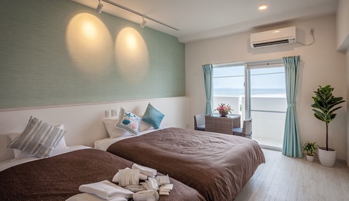 Large Twin Room