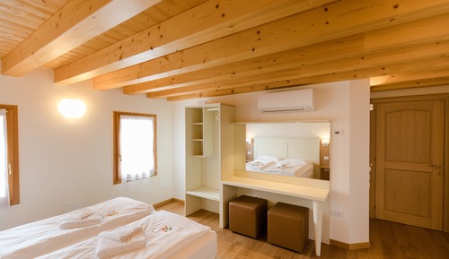 Family Triple Room, Hill View