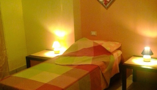 Twin Room, 2 Twin Beds, Private Bathroom, Garden View