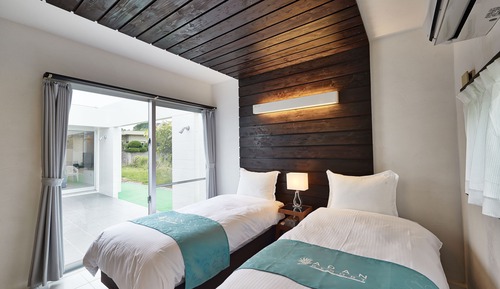 Deluxe Villa for 8 Guests