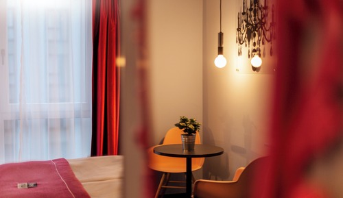 Premium Room, 1 Queen Bed, Accessible, Kitchenette