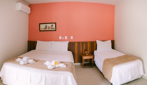 Basic Triple Room, Accessible
