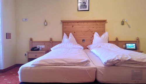 Basic Single Room, Ensuite (DZ zur Alleinbenützung)