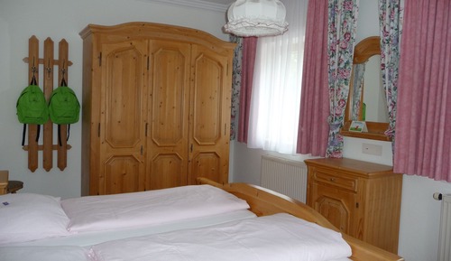 Standard Apartment, Accessible, Private Bathroom (mit Balkon)