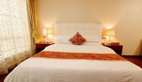 Executive Queen Room (Free Shuttle in Canton Fair)