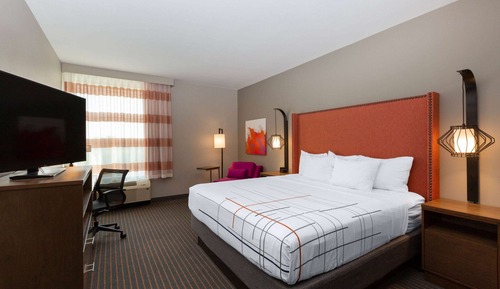 Deluxe Room, 1 King Bed, Non Smoking