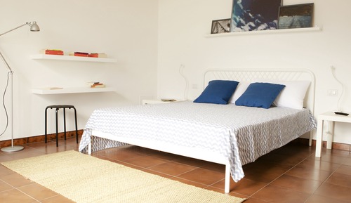 Classic Room, 1 Queen Bed, Private Bathroom, Tower