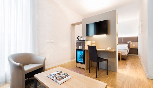 Premium Junior Suite
