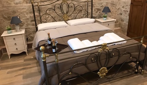 Classic Double Room, 1 Queen Bed, Non Smoking