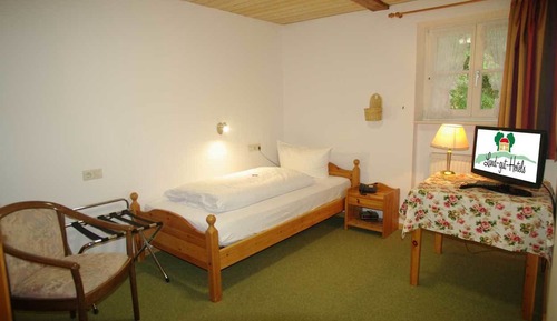 Single Room