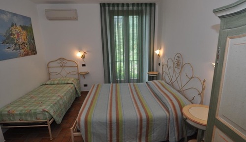 Triple Room, Balcony