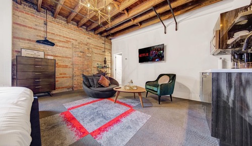 Modern Renaissance Suite