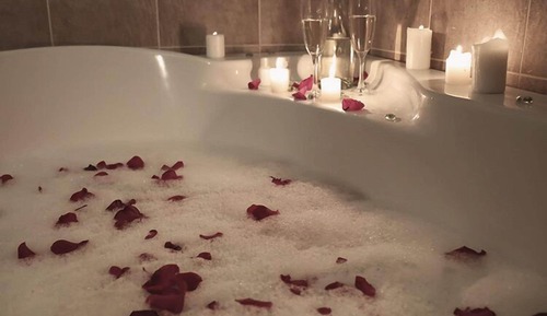 Standard Suite (Flower)